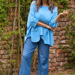 Daisy Linen Top Powder Blue