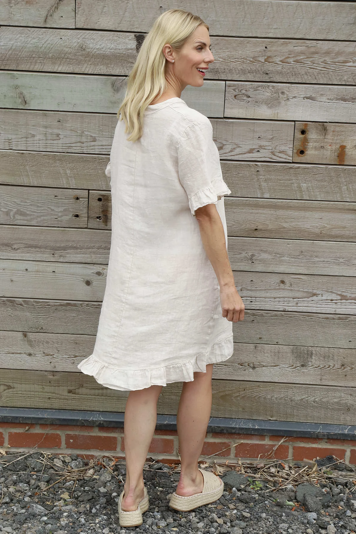 Eliane Frill Hem Linen Tunic Stone 6 Eliane Frill Hem Linen Tunic Stone - Image 4