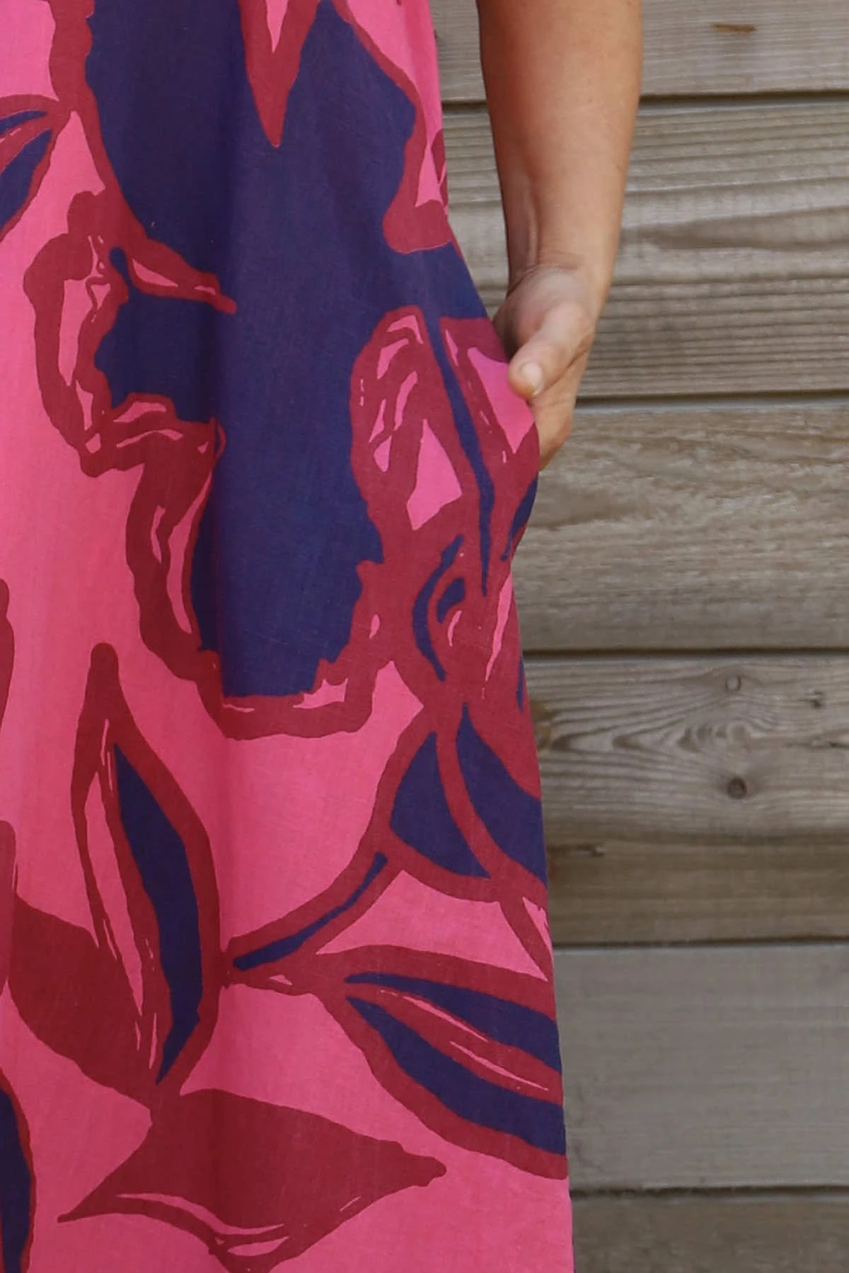 Polzeath Rose Print Linen Dress Fuchsia 5 Polzeath Rose Print Linen Dress Fuchsia - Image 3