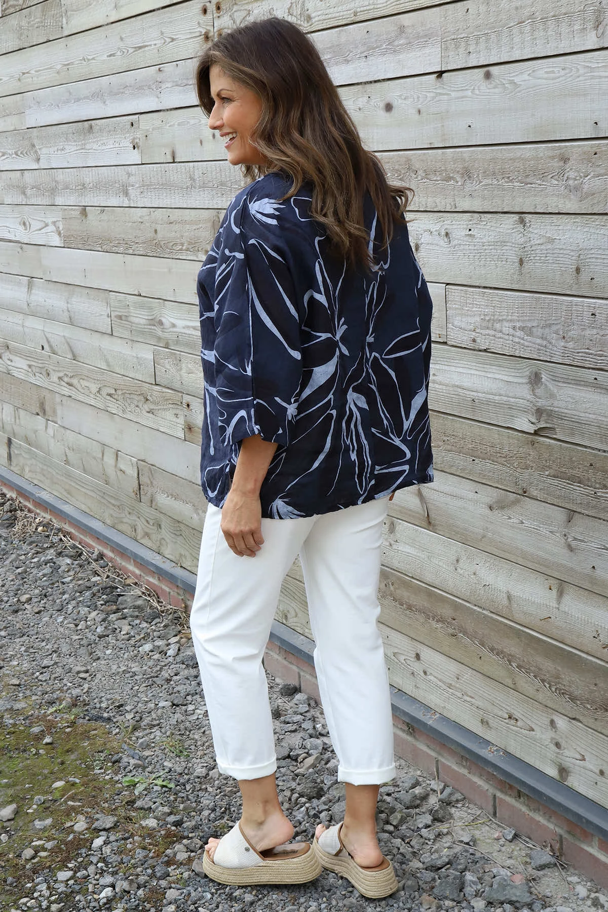 Vicki Pattern Linen Top Navy 6 Vicki Pattern Linen Top Navy - Image 4