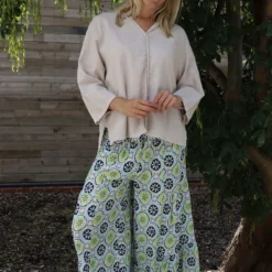 Grace Linen Top Stone -Kitandkaboodal Store IMG 0602 53ca85ba 4ea4 4c4e 8ad5 e21e1affab72