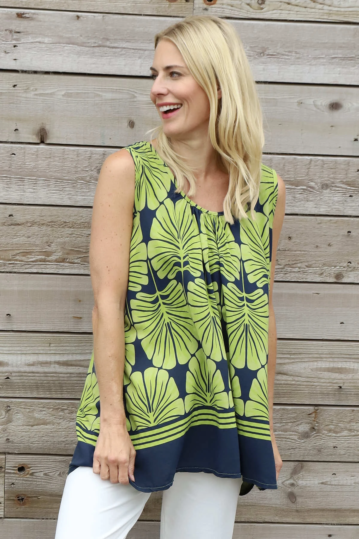 Carella Print Sleeveless Top Olive 4 Carella Print Sleeveless Top Olive - Image 2