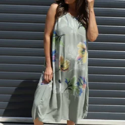 Concetta Print Sleeveless Dress Khaki -Kitandkaboodal Store IMG 0659 97023b58 814e 4fba 8630 866e67c81862