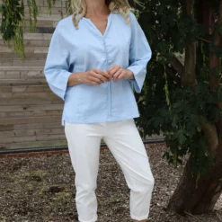 Grace Linen Top Light Blue -Kitandkaboodal Store IMG 0707 0cde4563 a9ae 473b a270 625f44c986c6