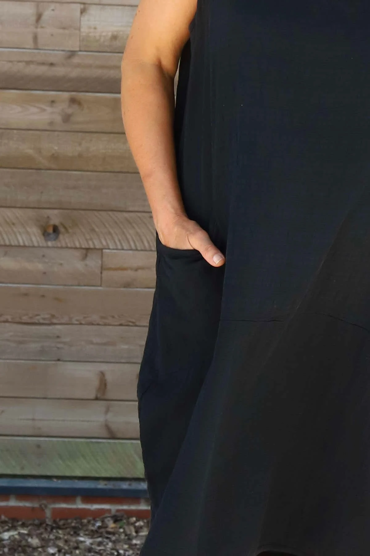 Romola Sleeveless Cotton Dress Black 5 Romola Sleeveless Cotton Dress Black - Image 3