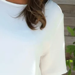 Loreleigh Dipped Side Top White -Kitandkaboodal Store IMG 1192 33968260 bd58 45b3 8166 c3e778e02e10