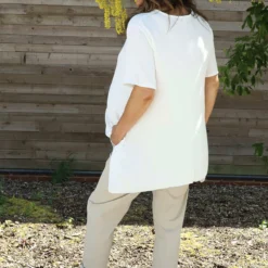 Loreleigh Dipped Side Top White -Kitandkaboodal Store IMG 1200 c1497c8d c04d 4c0b b75a c511ef61c0be