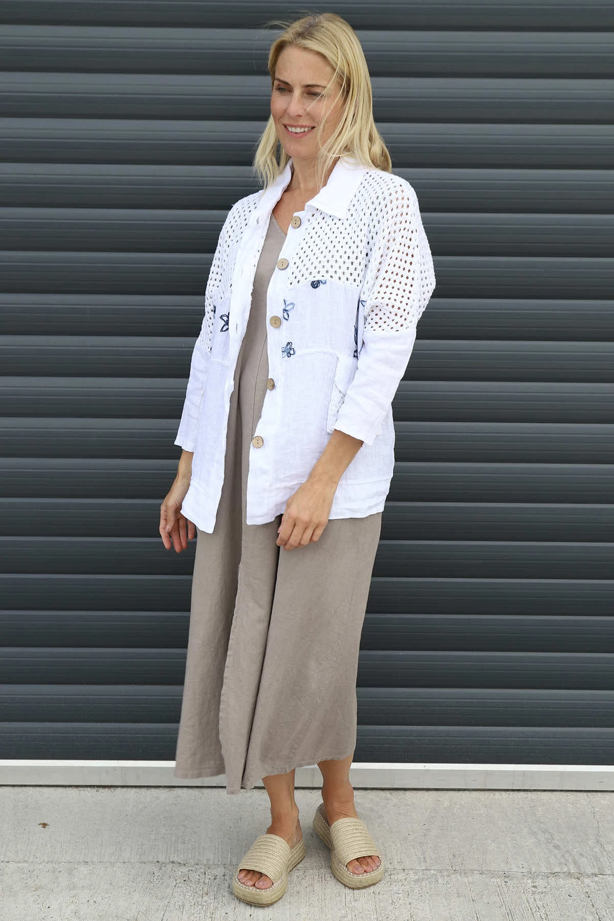 Olaya V-Neck Linen Dress Mocha 6 Olaya V-Neck Linen Dress Mocha - Image 4