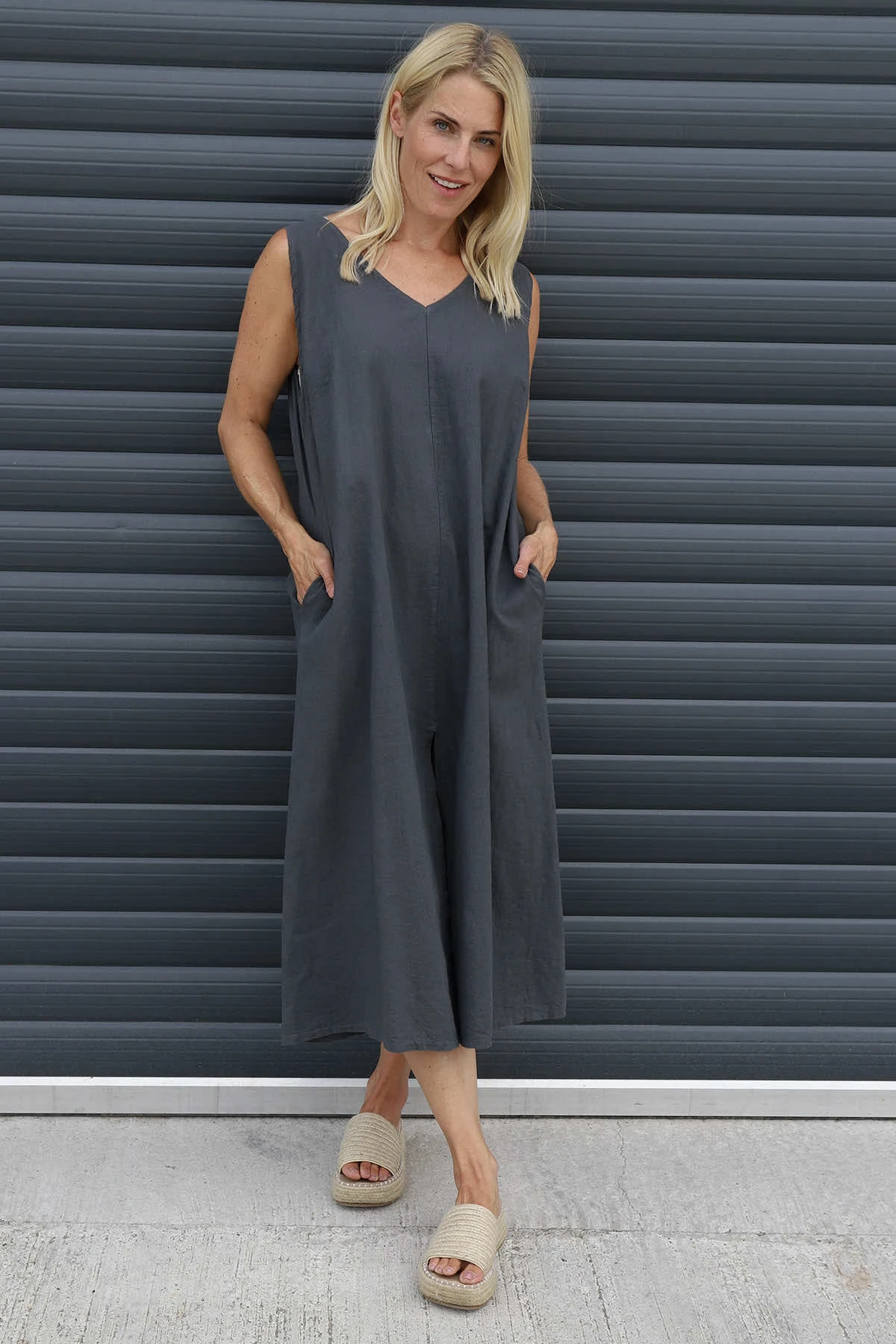 Olaya V-Neck Linen Dress Charcoal 3 Olaya V-Neck Linen Dress Charcoal