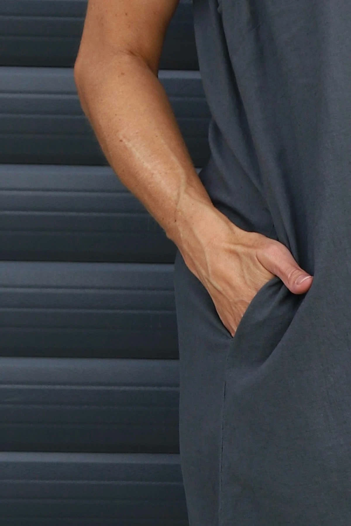 Olaya V-Neck Linen Dress Charcoal 5 Olaya V-Neck Linen Dress Charcoal - Image 3