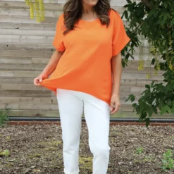 Sunniva Dipped Hem Top Orange -Kitandkaboodal Store IMG 1495 202a4119 02d7 4635 890e 4bd207e950bc