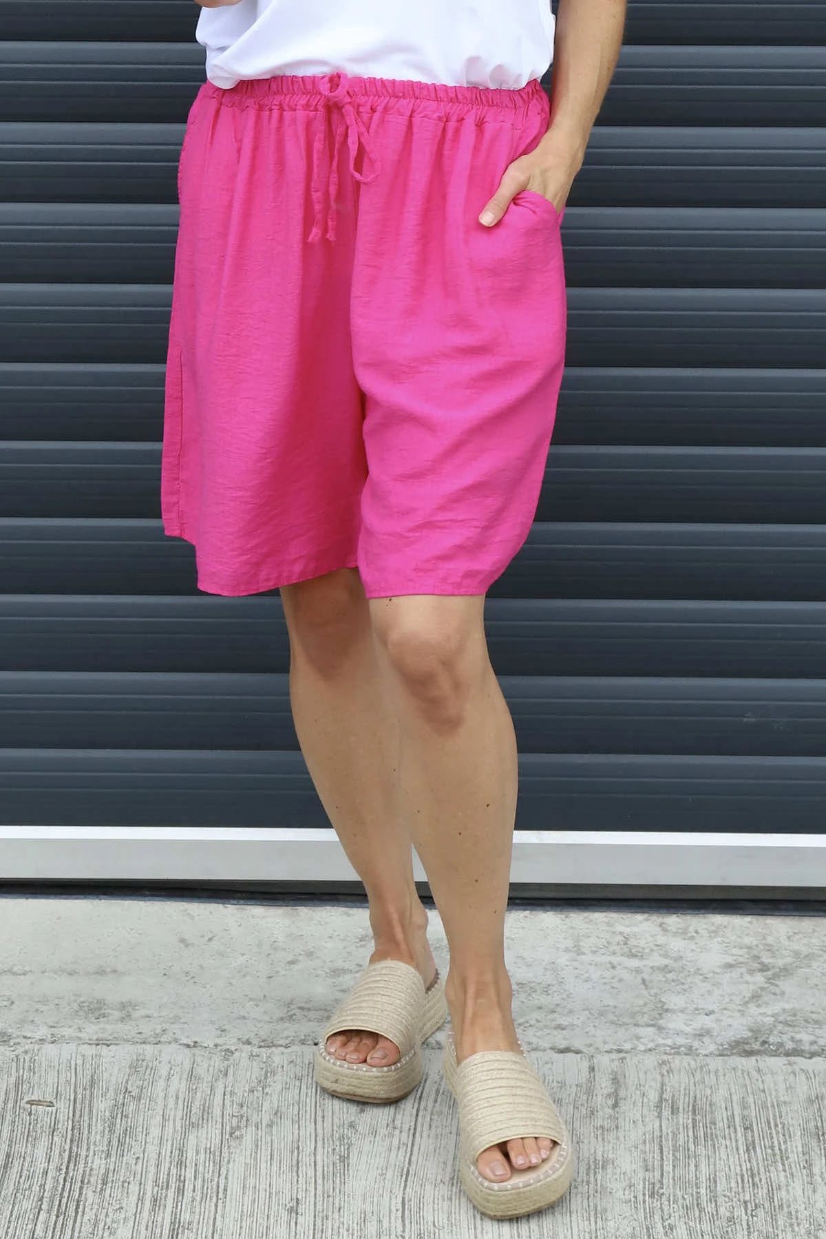 Oriana Shorts Fuchsia 5 Oriana Shorts Fuchsia - Image 3