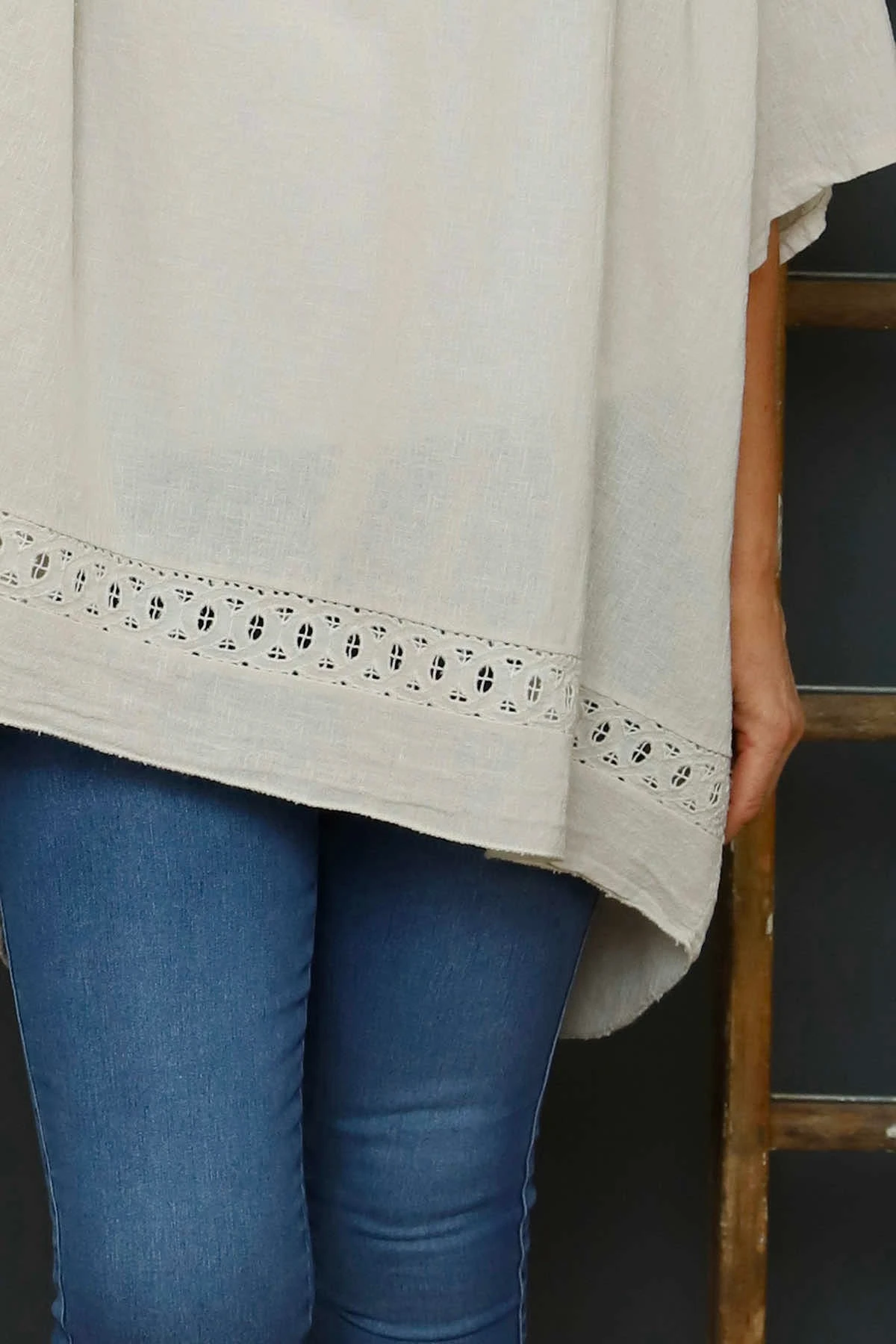 Ophira Smock Cotton Top Stone 5 Ophira Smock Cotton Top Stone - Image 3