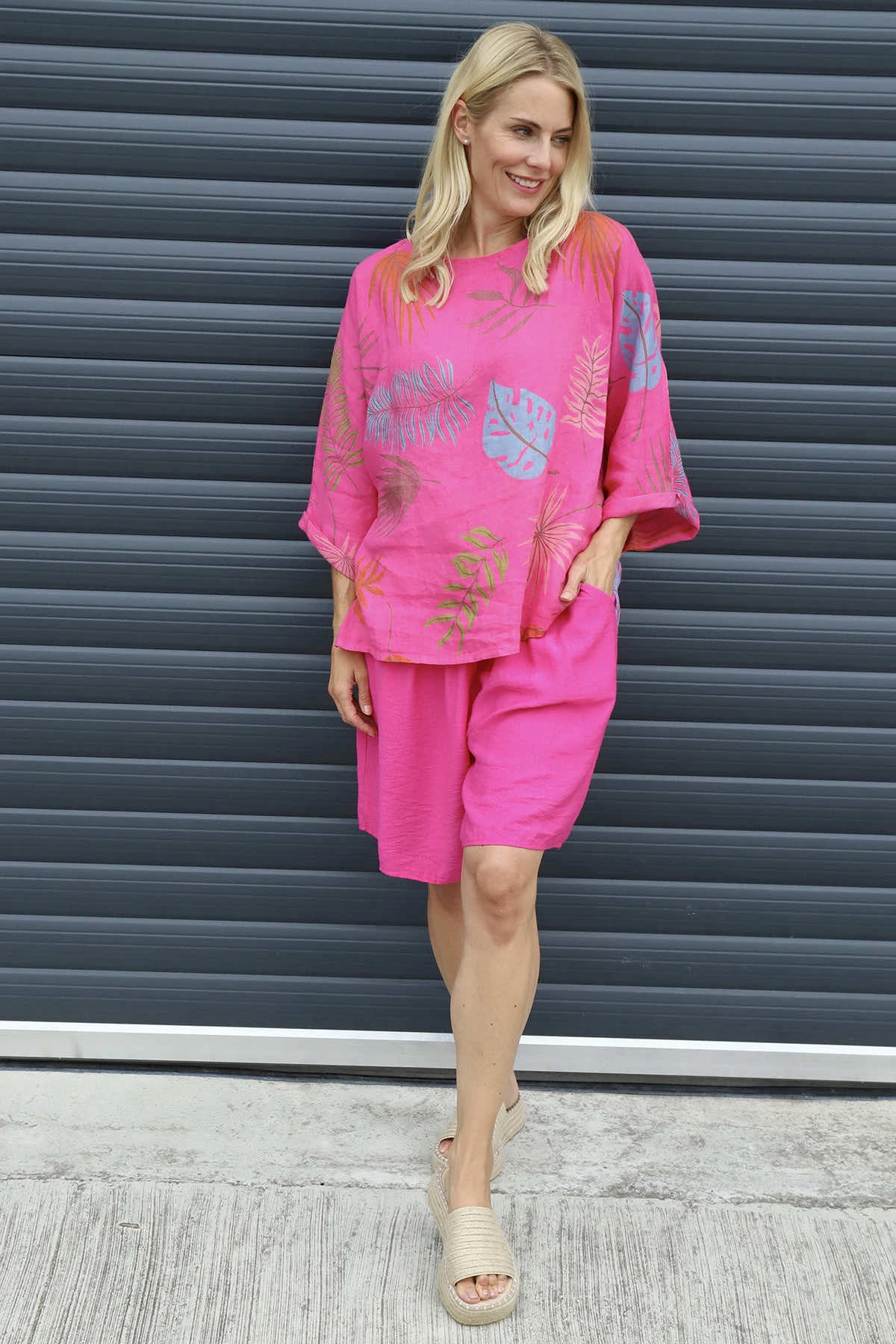 Oriana Shorts Fuchsia 4 Oriana Shorts Fuchsia - Image 2