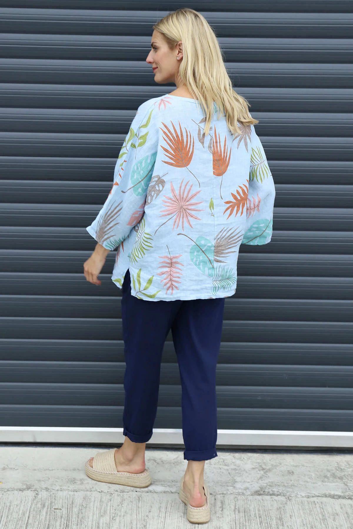 Vicki Botanical Print Linen Top Light Blue 6 Vicki Botanical Print Linen Top Light Blue - Image 4