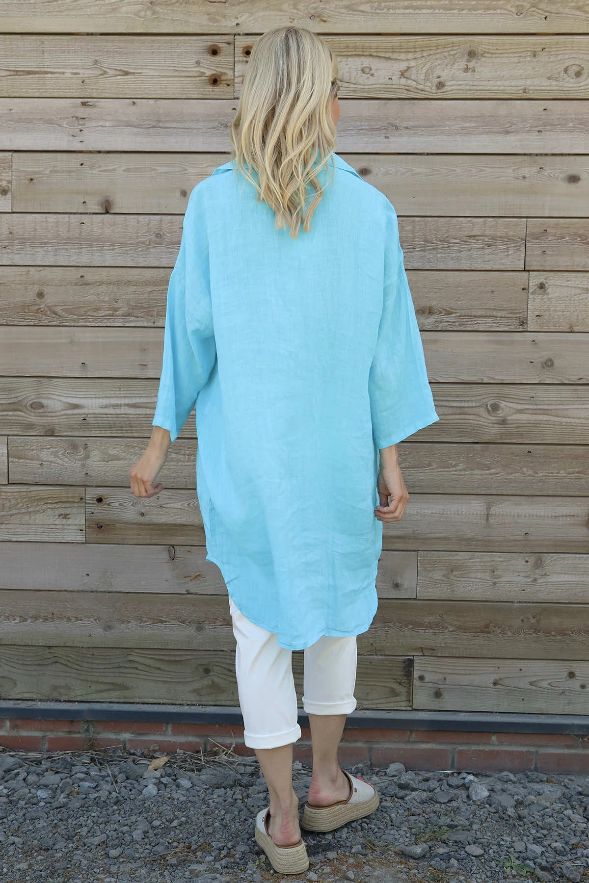 Tarna Button Linen Tunic Kingfisher 6 Tarna Button Linen Tunic Kingfisher - Image 4