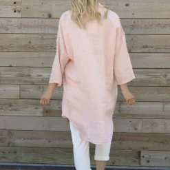Tarna Button Linen Tunic Pink 9 Tarna Button Linen Tunic Pink -Kitandkaboodal Store IMG 2286 4ebfdce0 315f 479a 8641 8af3c2ddc89a