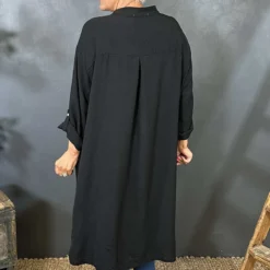 Vivianne Shirt Black -Kitandkaboodal Store IMG 2344 ffabea5d d0c4 4f50 8a83 8a14a2ba6136