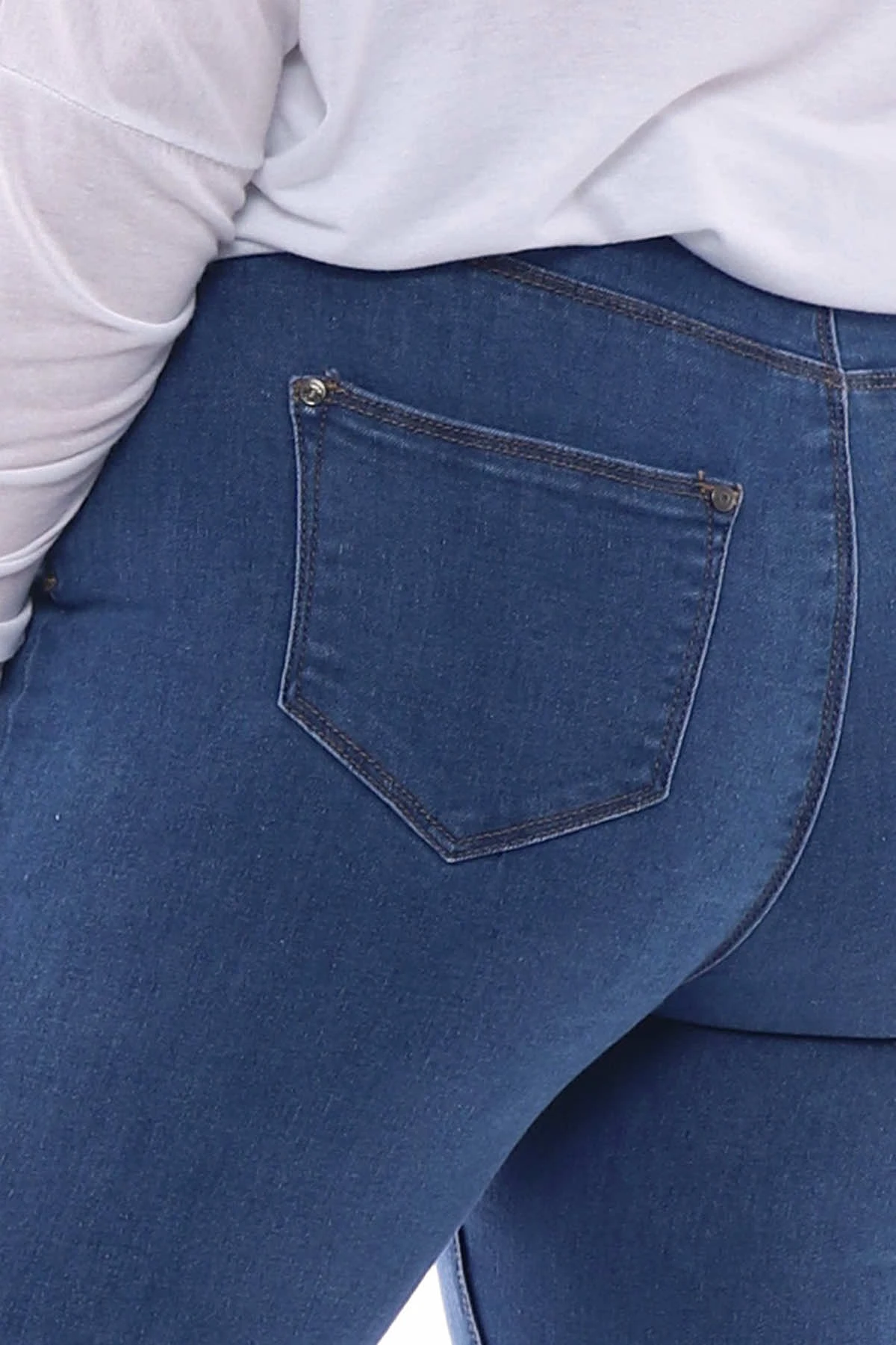 Pinns Slim Fit Super-Stretch Denim Jean Mid Denim 8 Pinns Slim Fit Super-Stretch Denim Jean Mid Denim - Image 6