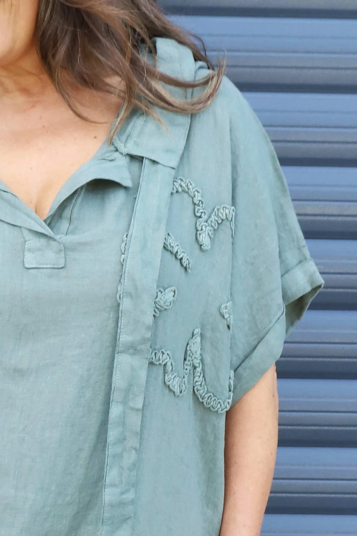 Carlina Hooded Flower Detail Linen Dress Khaki 4 Carlina Hooded Flower Detail Linen Dress Khaki - Image 2