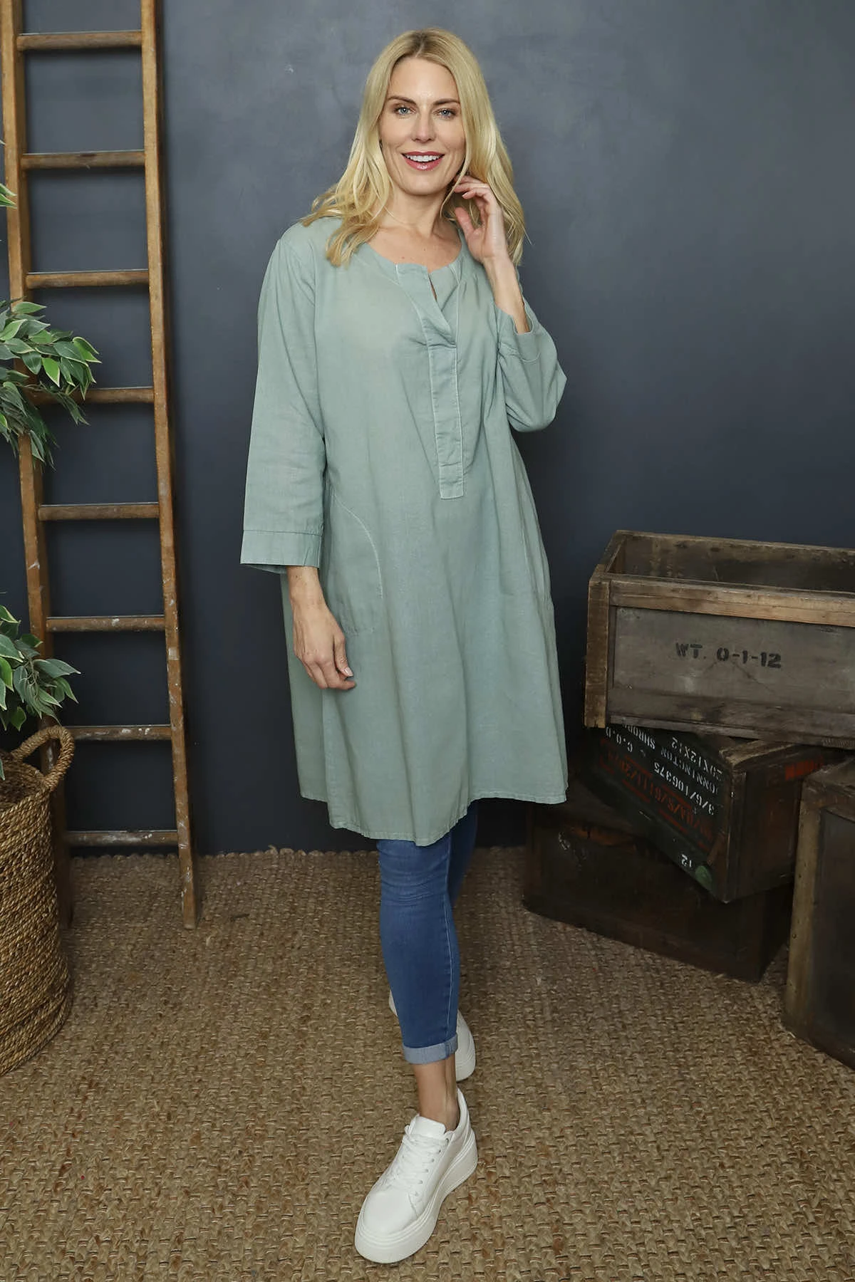 Davina Linen Tunic Light Khaki 4 Davina Linen Tunic Light Khaki - Image 2