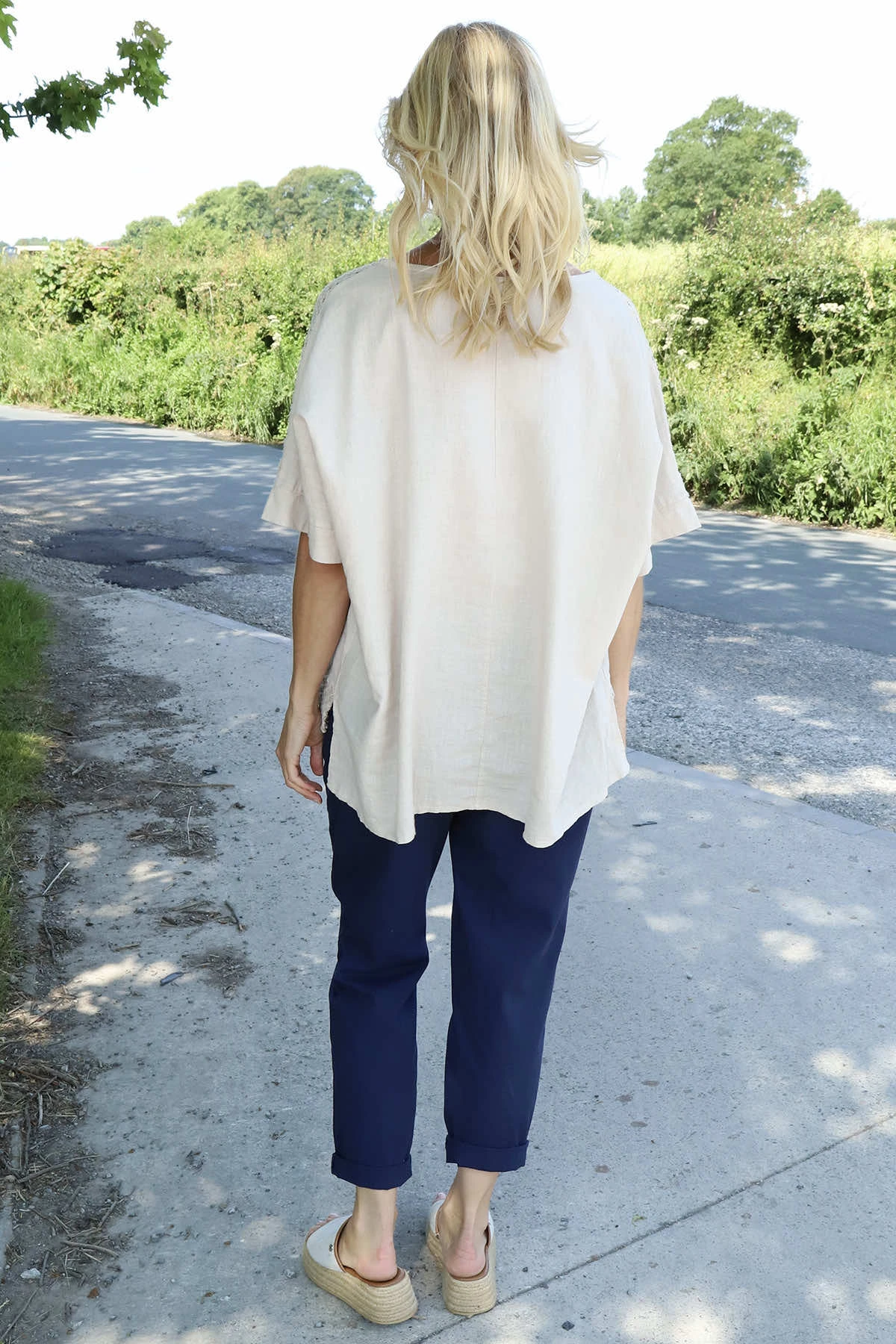 Kristiana Crochet Detail Linen Top Stone 6 Kristiana Crochet Detail Linen Top Stone - Image 4