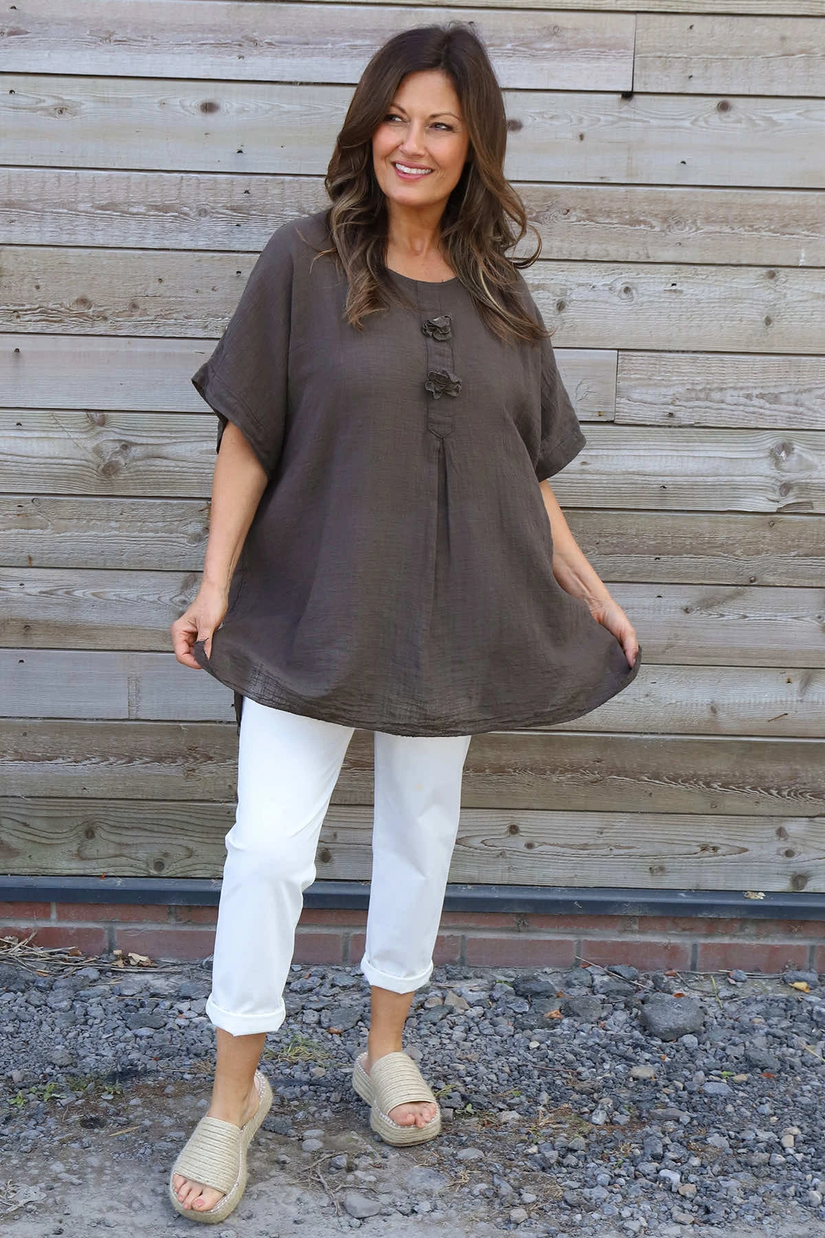 Amadi Flower Cotton Top Cocoa 4 Amadi Flower Cotton Top Cocoa - Image 2