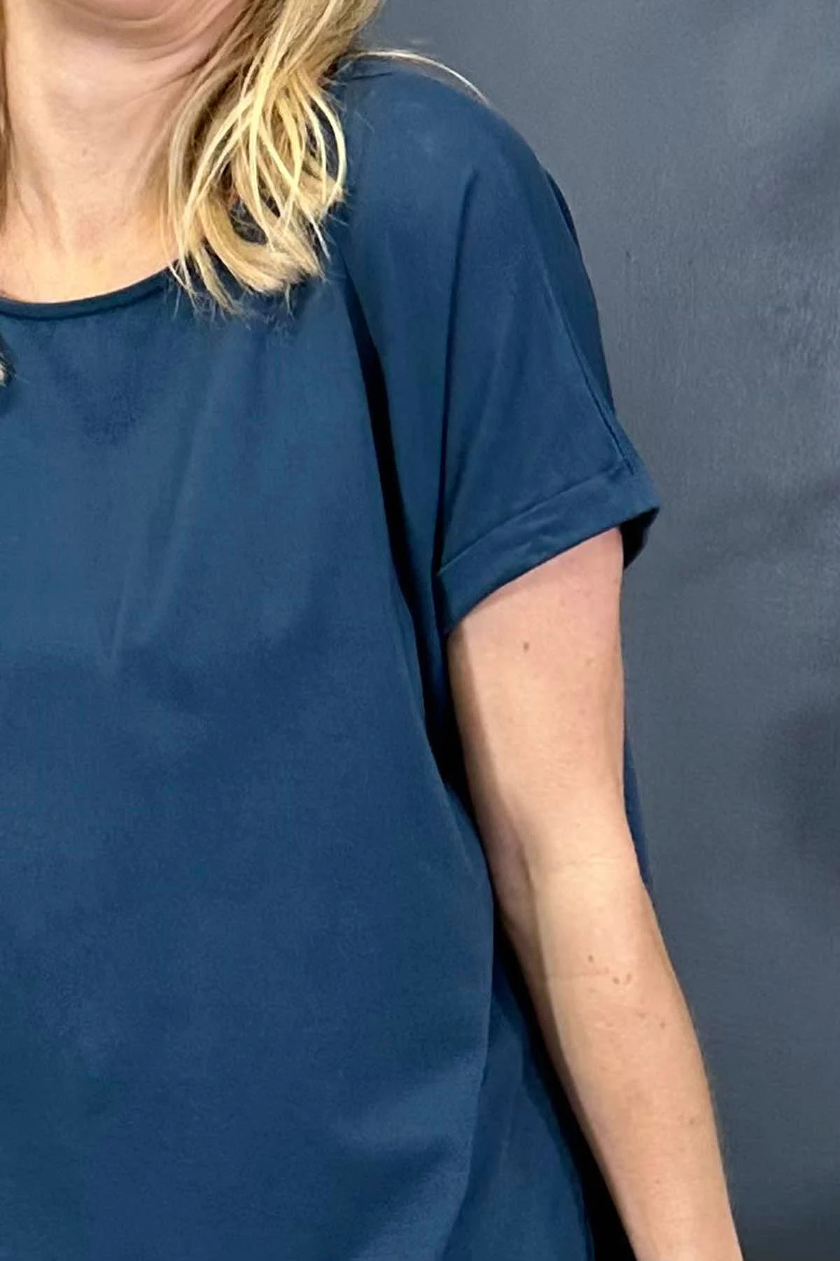 Genevieve Cotton Tee Navy 5 Genevieve Cotton Tee Navy - Image 3