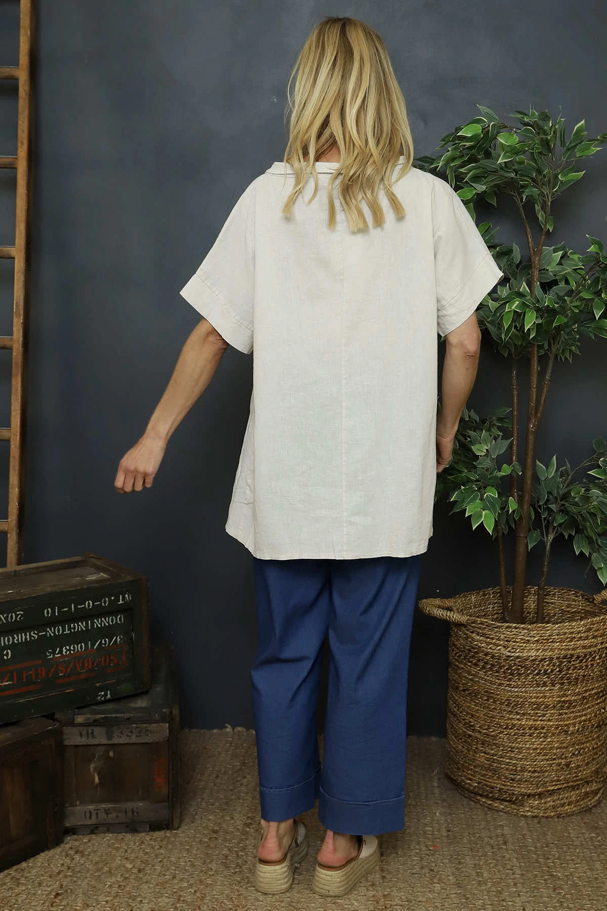 Baines Linen Top Stone 6 Baines Linen Top Stone - Image 4