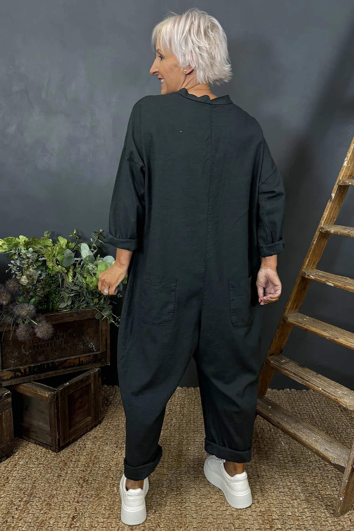 Paulton Linen Boilersuit Charcoal 6 Paulton Linen Boilersuit Charcoal - Image 4