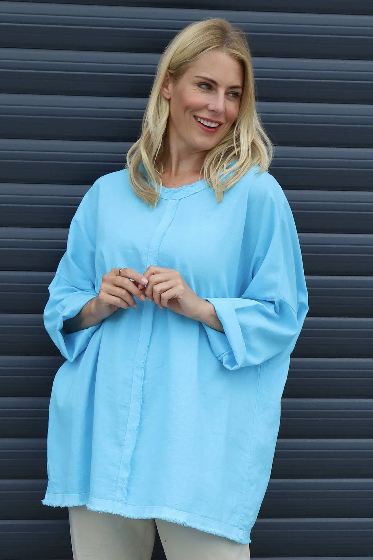 Melita Linen Top Aqua 4 Melita Linen Top Aqua - Image 2