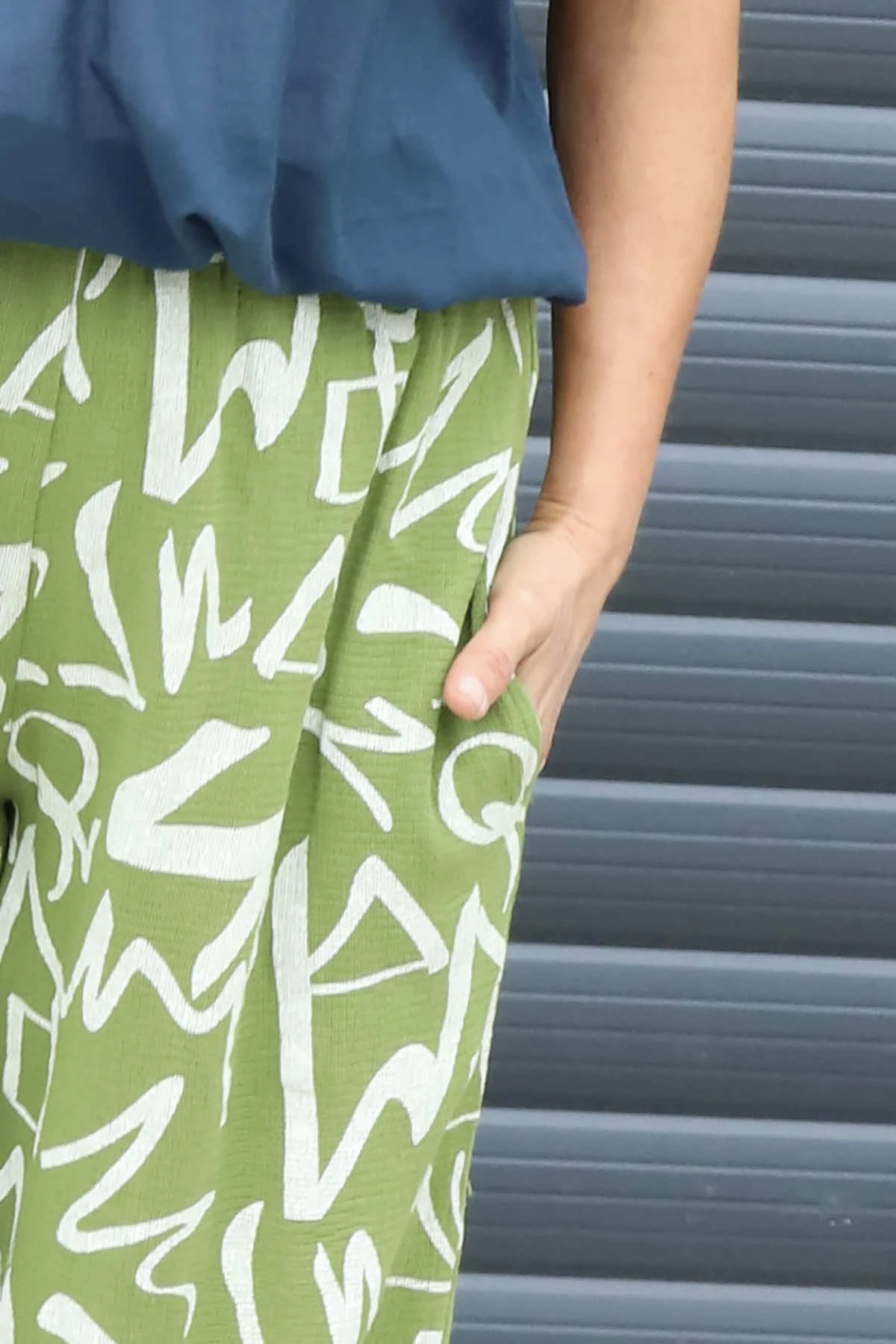 Nina Print Cotton Trousers Olive 5 Nina Print Cotton Trousers Olive - Image 3