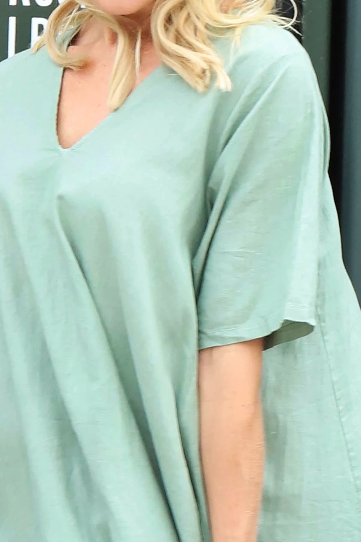 Ellerie V-Neck Linen Dress Khaki 5 Ellerie V-Neck Linen Dress Khaki - Image 3