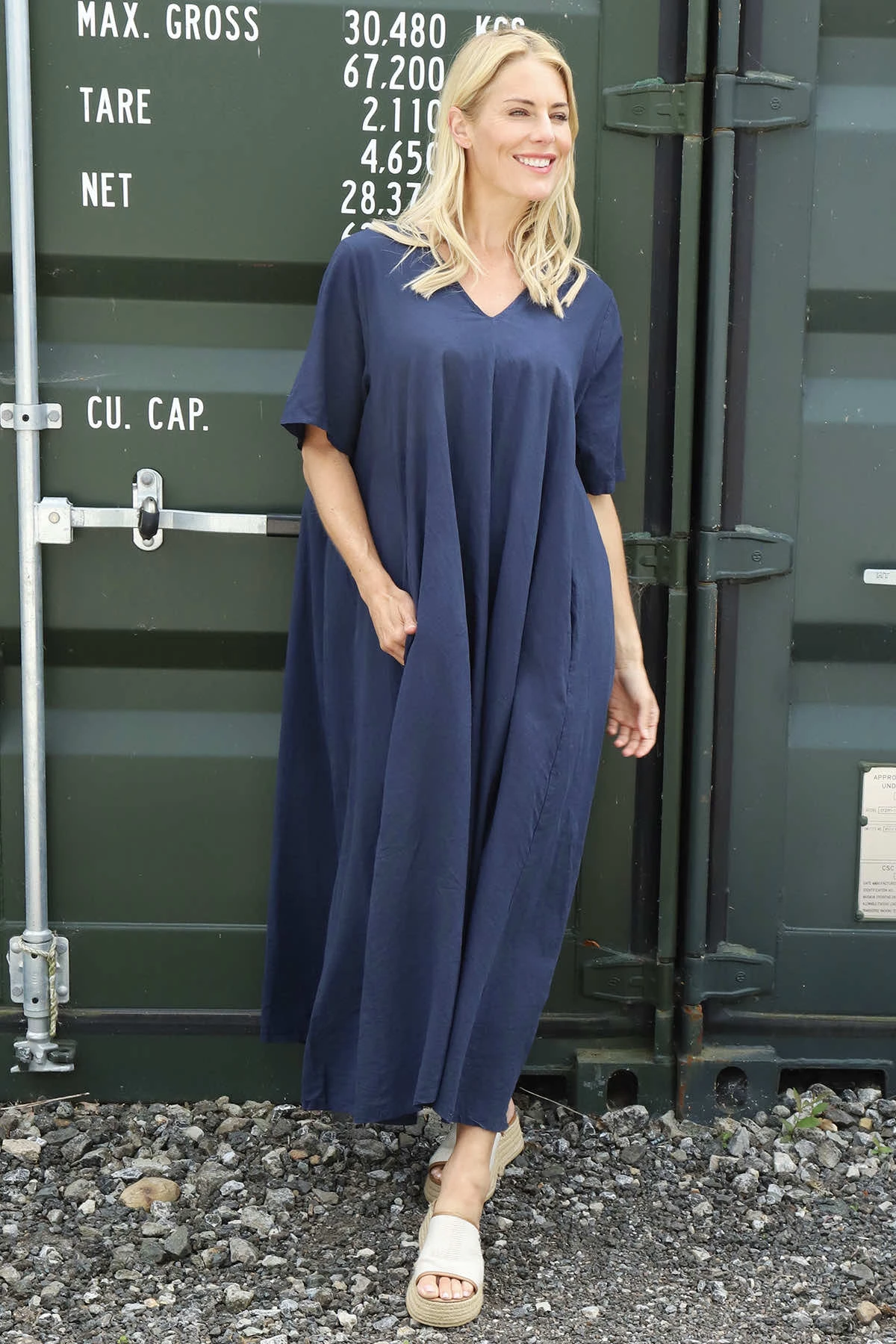 Ellerie V-Neck Linen Dress Navy 4 Ellerie V-Neck Linen Dress Navy - Image 2