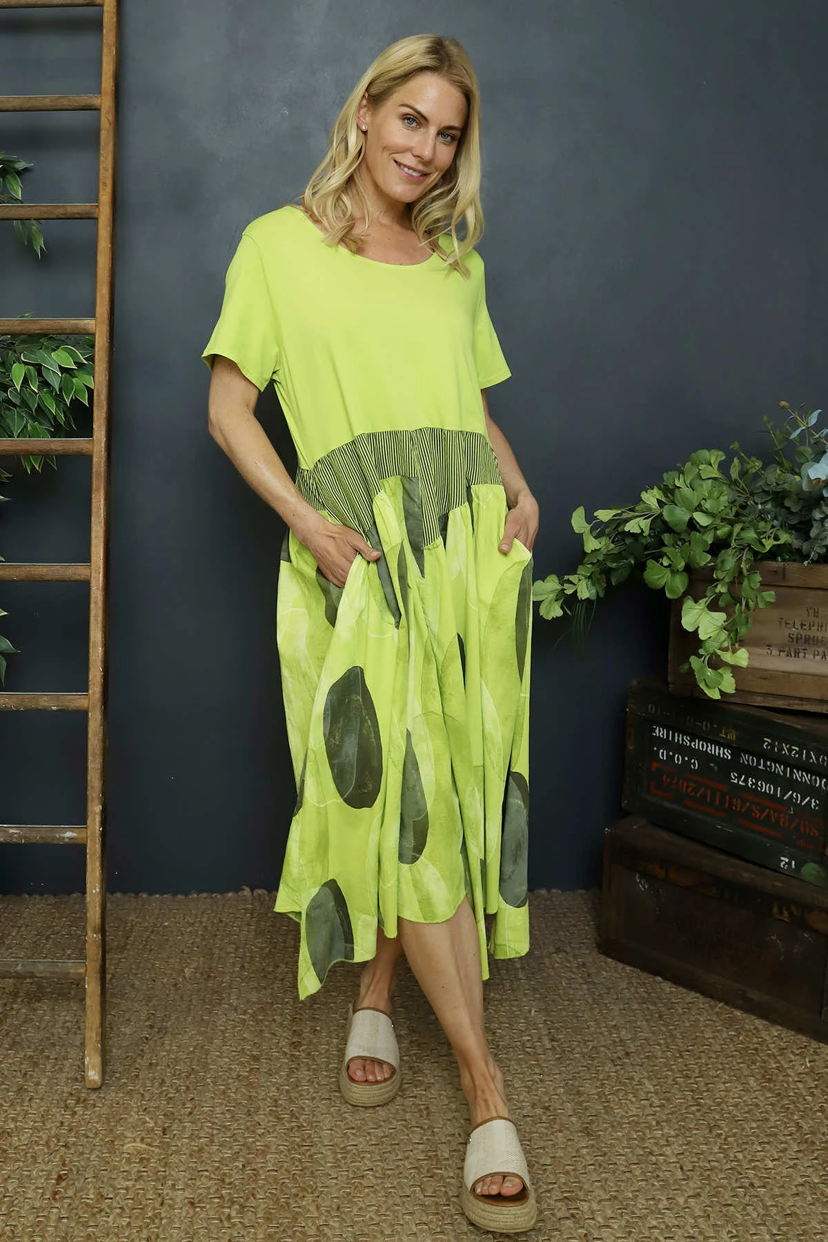 Hepworth Pebble Cotton Dress Lime 4 Hepworth Pebble Cotton Dress Lime - Image 2