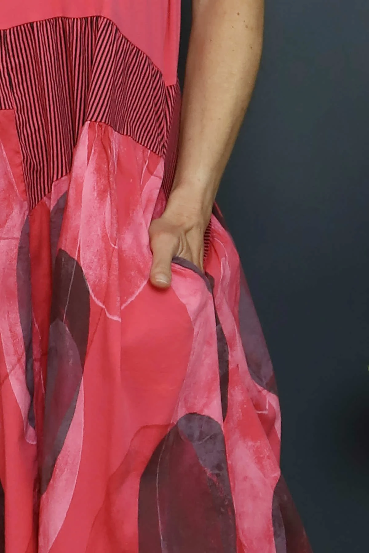 Hepworth Pebble Cotton Dress Fuchsia 5 Hepworth Pebble Cotton Dress Fuchsia - Image 3