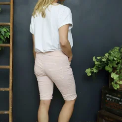 Yarwell Shorts Pink -Kitandkaboodal Store IMG 4452 8d474b8a 46ab 4e08 b06a 842507562f54