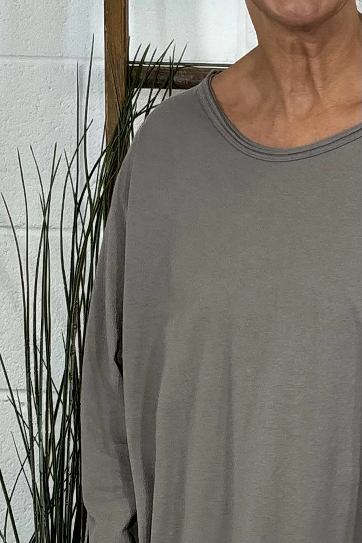 Amber Cotton Top Mocha 5 Amber Cotton Top Mocha - Image 3