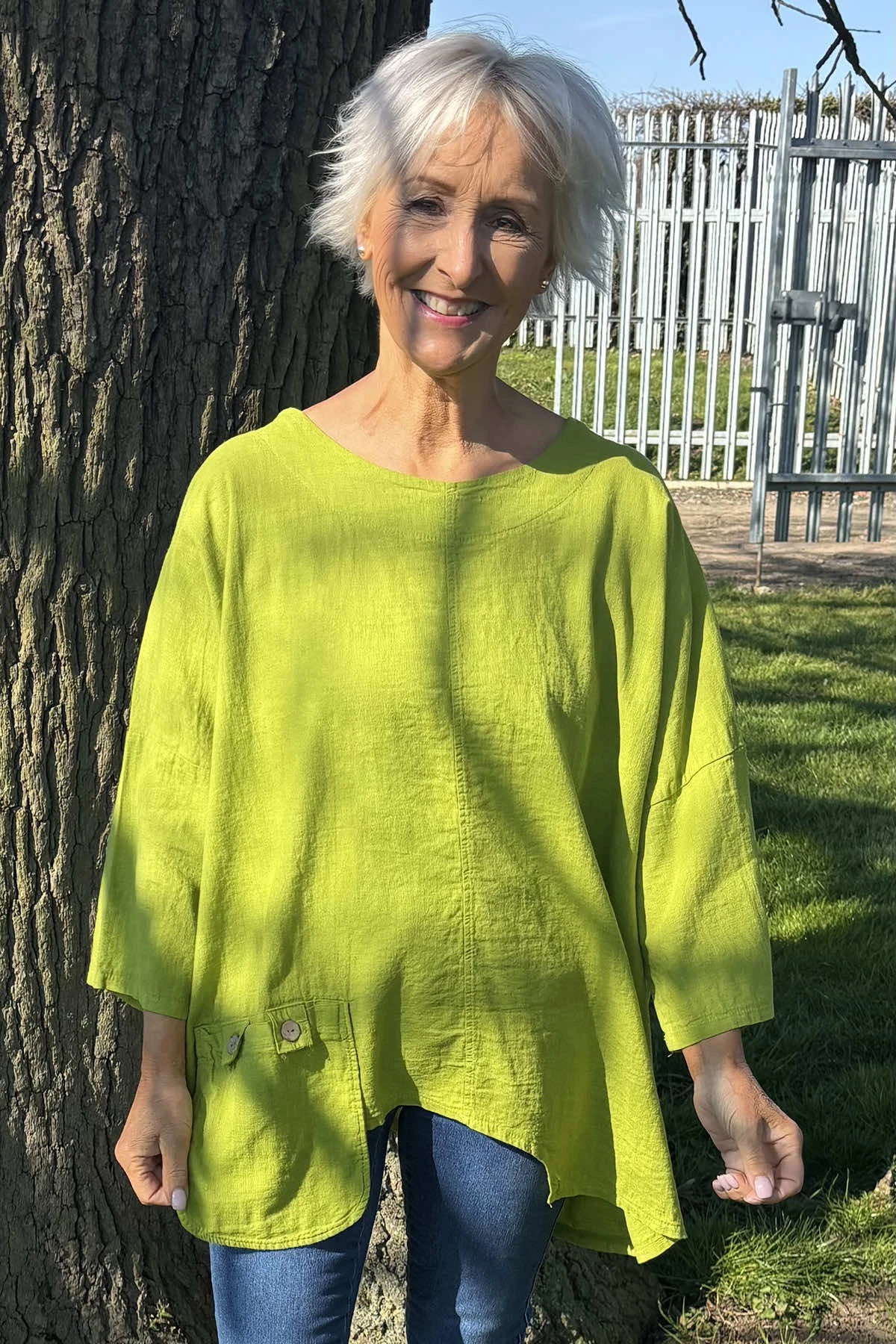 Daisy Linen Top Olive 4 Daisy Linen Top Olive - Image 2