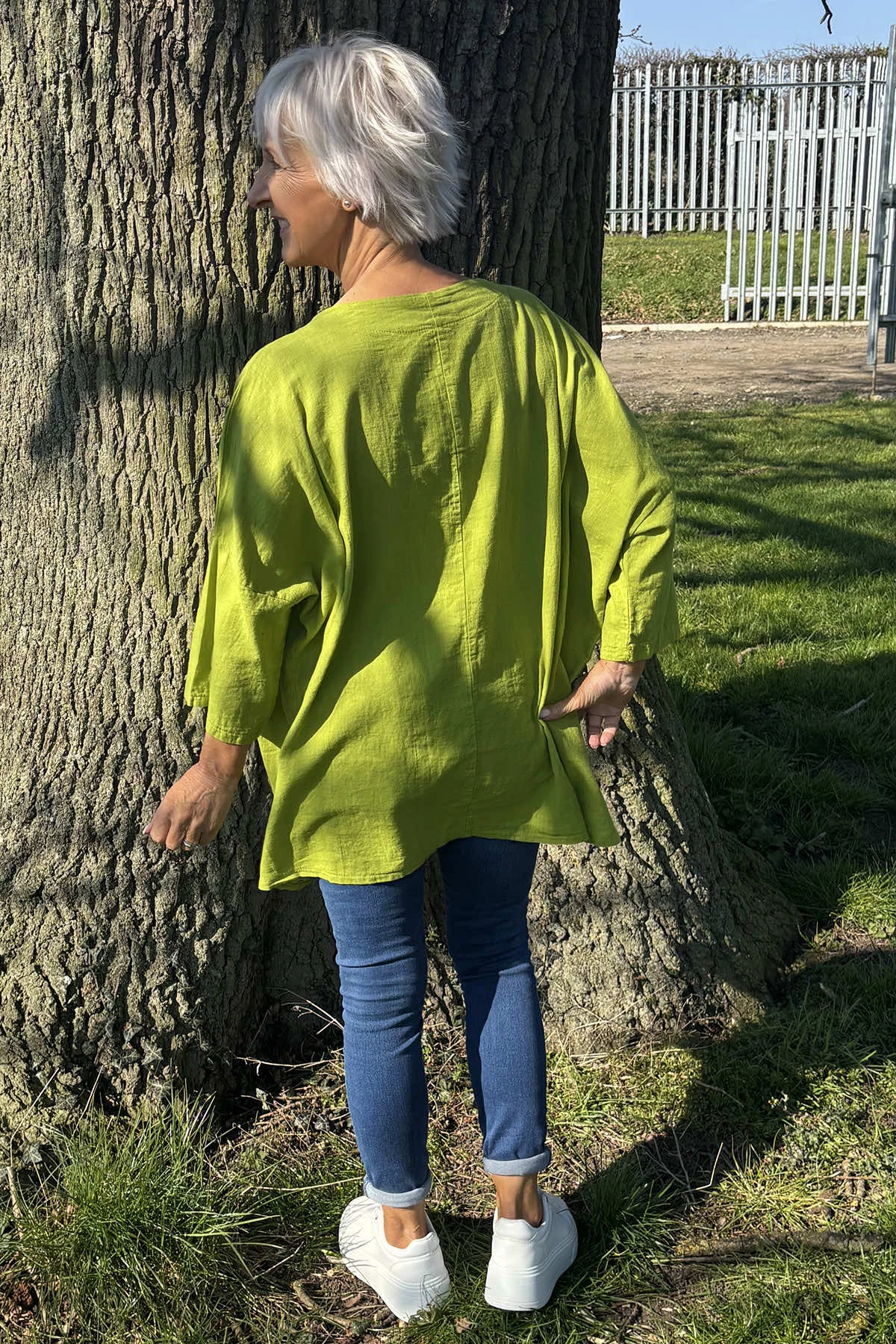 Daisy Linen Top Olive 6 Daisy Linen Top Olive - Image 4