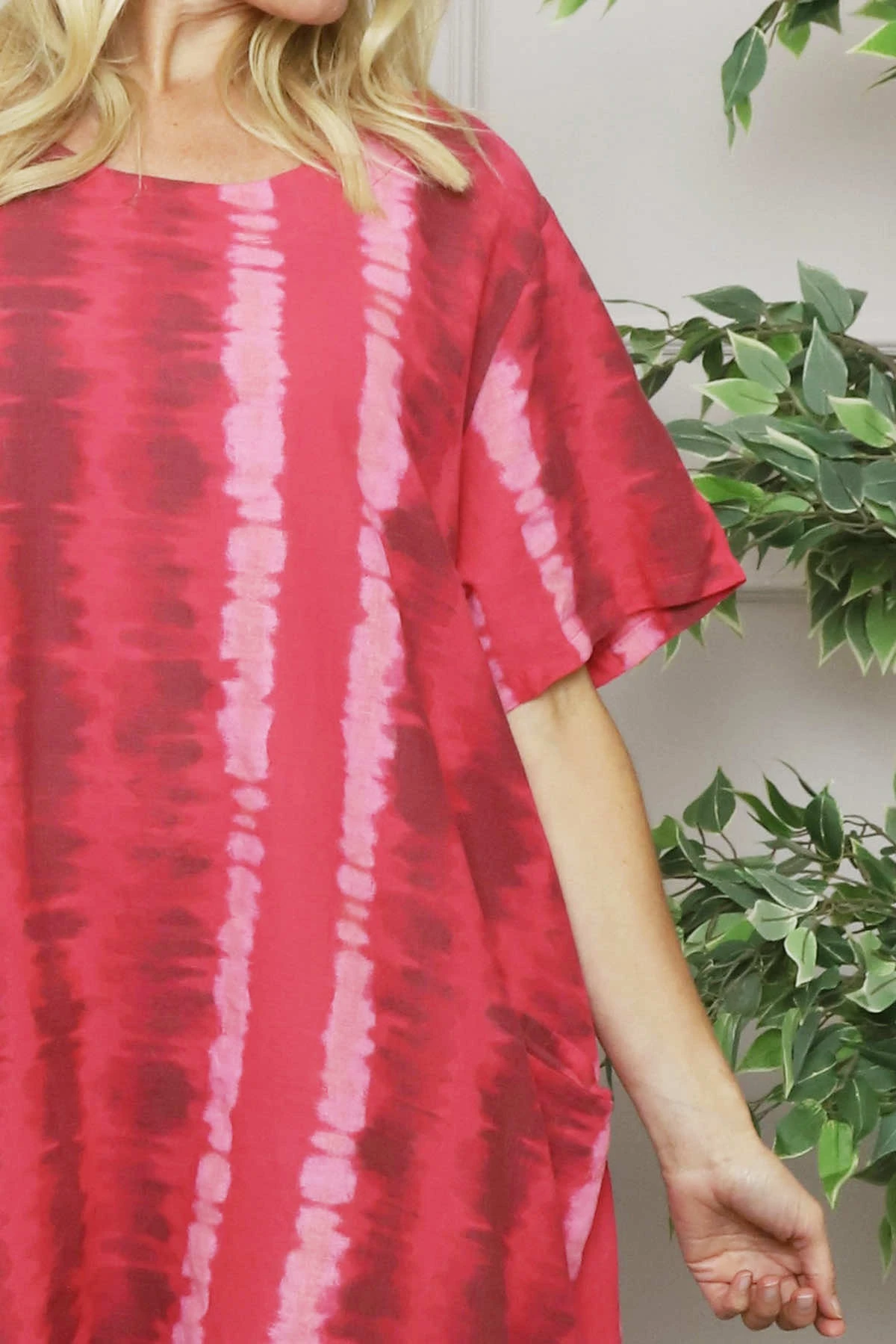 Milana Pattern Linen Dress Fuchsia 5 Milana Pattern Linen Dress Fuchsia - Image 3