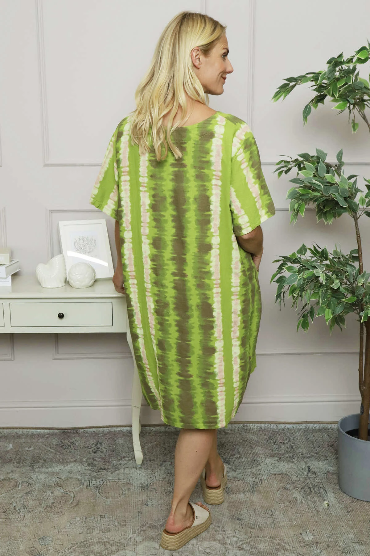 Milana Pattern Linen Dress Green 6 Milana Pattern Linen Dress Green - Image 4