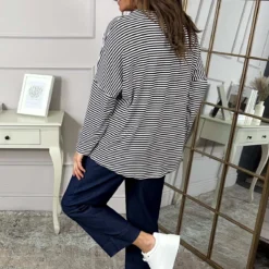 Frances Stripe Sweat Top Black -Kitandkaboodal Store IMG 4962 f07053d9 cdd1 462e a4b2 1bbcce9cda22