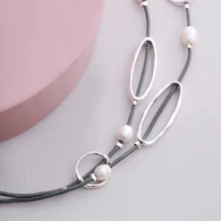 Darla Necklace Silver -Kitandkaboodal Store IMG 4989 c2bd0d47 409f 4e2f 971a 3cbe57fc7faf