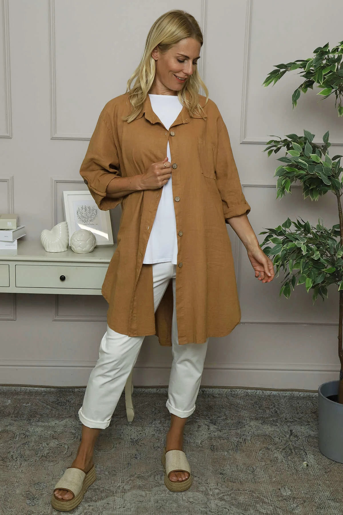 Mariabella Longline Linen Shirt Camel 4 Mariabella Longline Linen Shirt Camel - Image 2