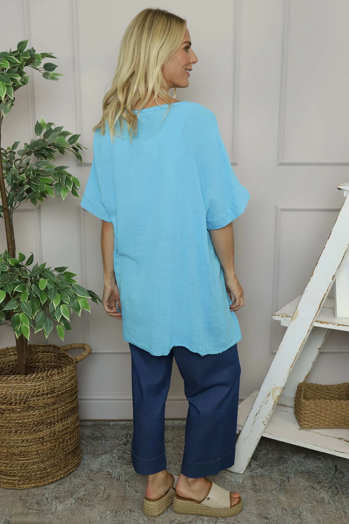 Romilda Button Cotton Top Kingfisher 6 Romilda Button Cotton Top Kingfisher - Image 4