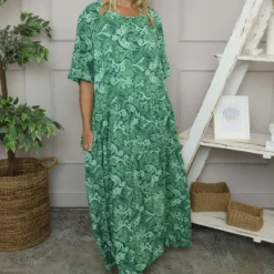 Norma Print Dress Emerald -Kitandkaboodal Store IMG 5649 db628f8b 9a41 45f4 b002 4dfac3452443