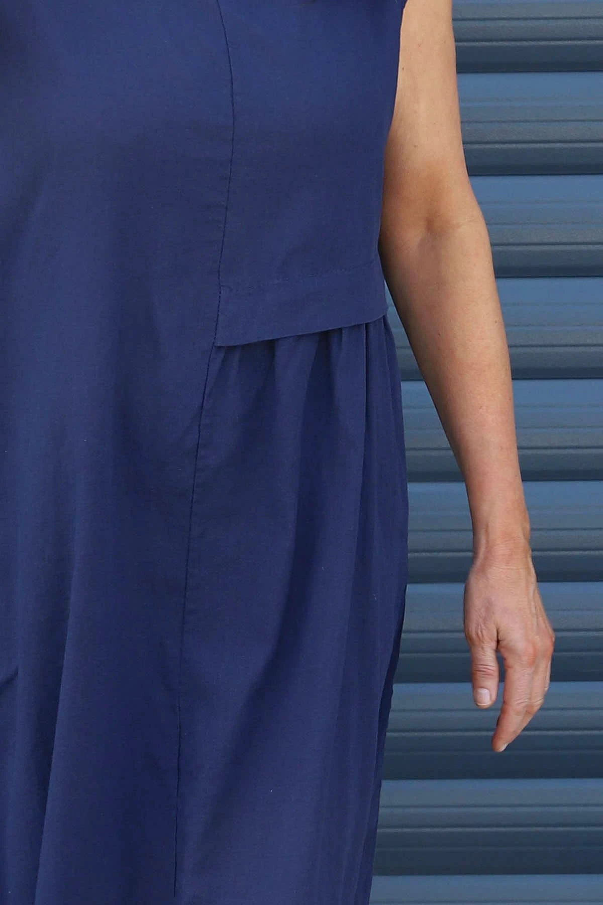 Roisin Sleeveless Linen Dress Navy 5 Roisin Sleeveless Linen Dress Navy - Image 3
