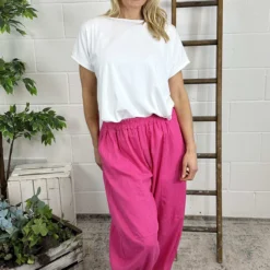 Ratana Linen Trousers Fuchsia 8 Ratana Linen Trousers Fuchsia -Kitandkaboodal Store IMG 5912 0a38c1f1 b8c4 435b a114 0bf545141218