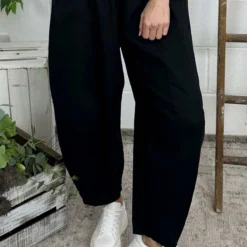 Ratana Linen Trousers Black 8 Ratana Linen Trousers Black -Kitandkaboodal Store IMG 5978 7524cfcc 1572 47ab aa89 4ed30de6228e